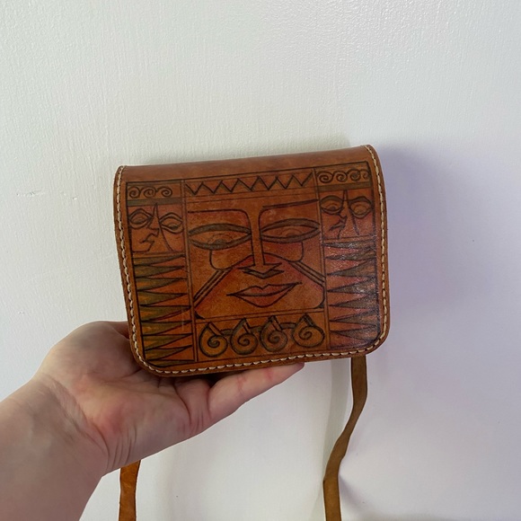 Vintage Celestial Leather Crossbody Purse - Picture 7 of 13